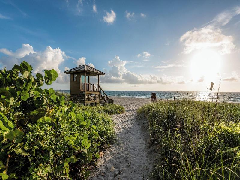 Aloft Delray Beach image