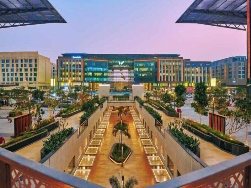 Aloft New Delhi Aerocity image