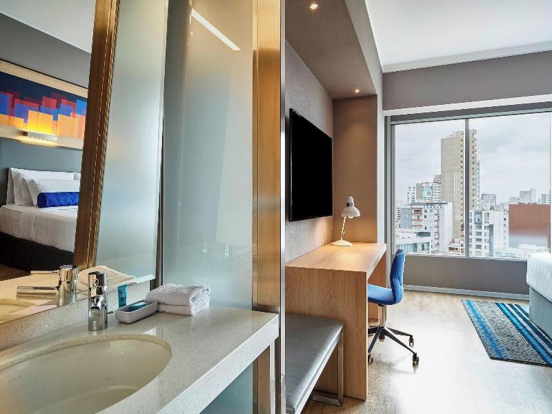 Aloft Lima Miraflores image