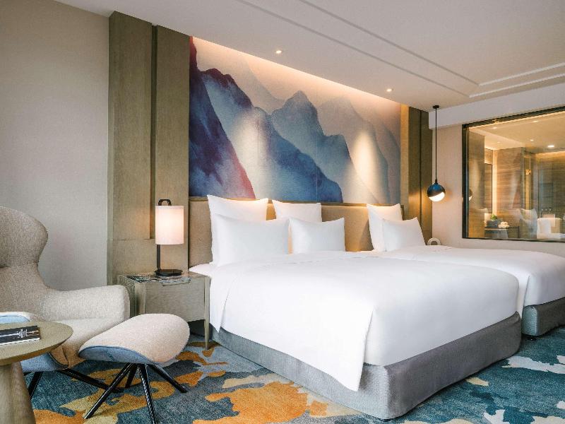 Pullman Zhoushan Seaside image