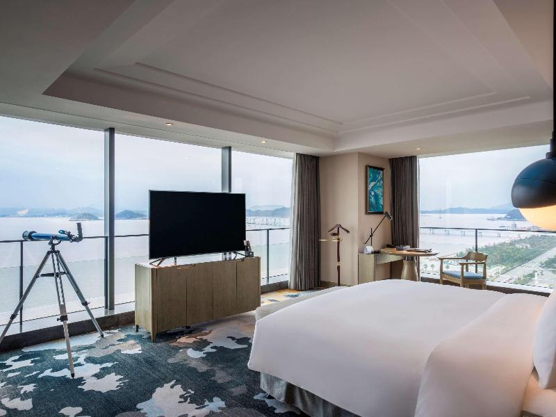 Pullman Zhoushan Seaside image