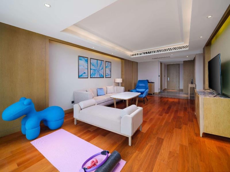 Pullman Zhoushan Seaside image