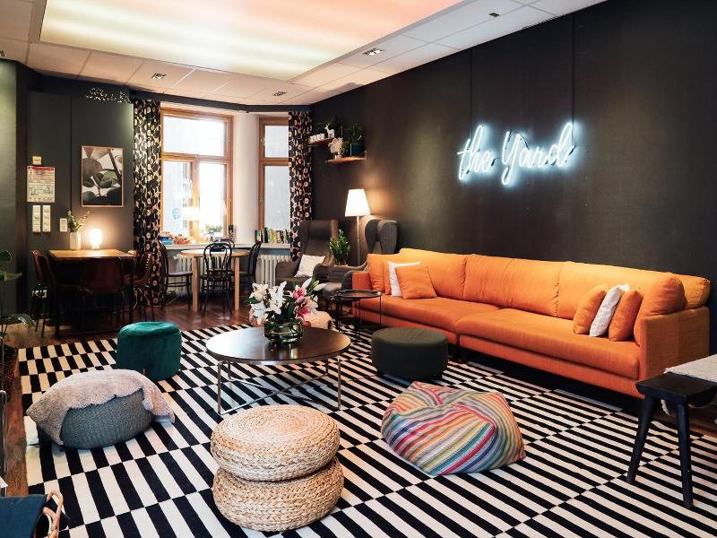 The yard concept Hostel image