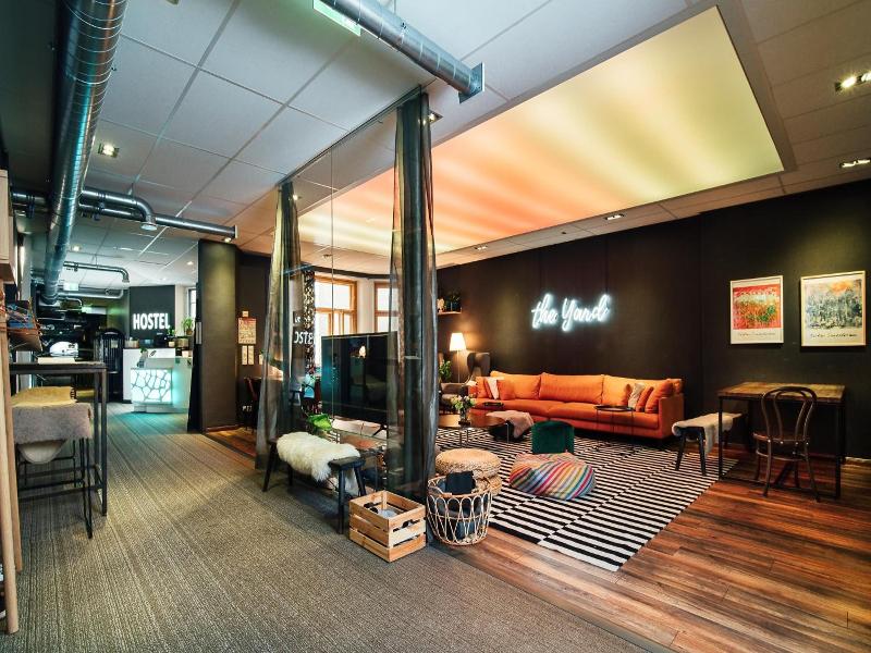 The yard concept Hostel image