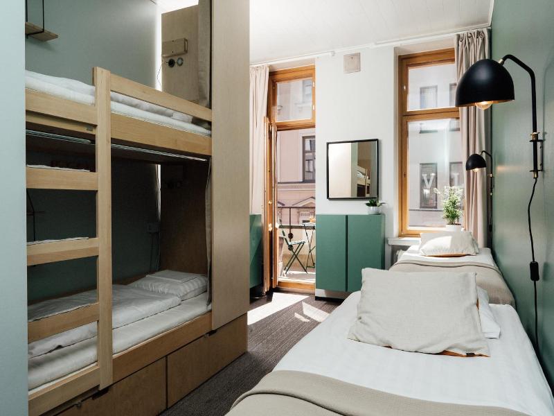 The yard concept Hostel image