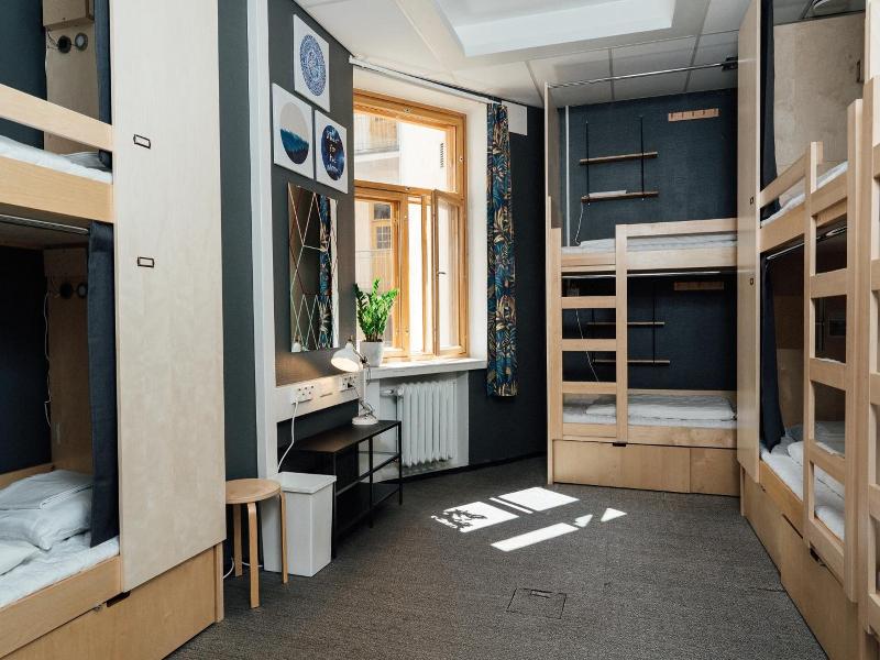 The yard concept Hostel image