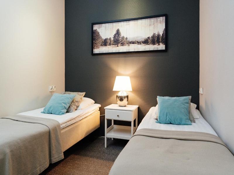 The yard concept Hostel image