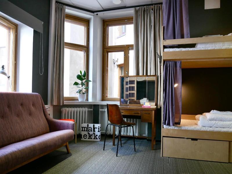 The yard concept Hostel image
