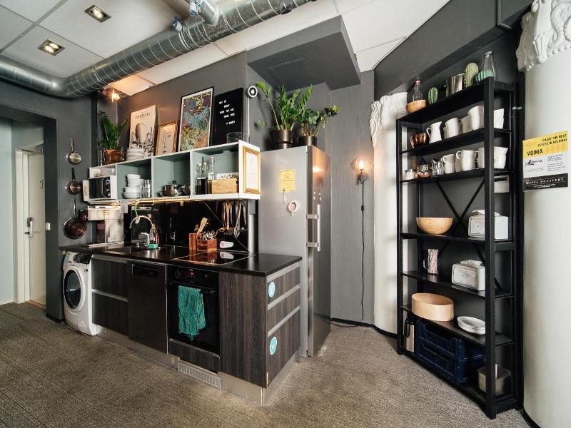 The yard concept Hostel image