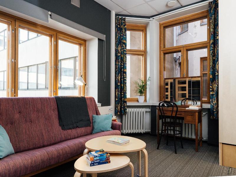 The yard concept Hostel image