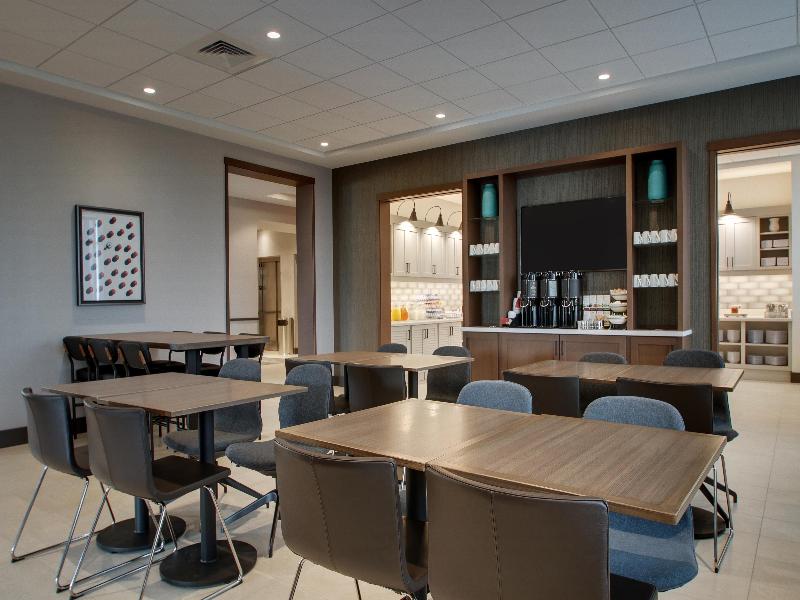 Hyatt Place Milwaukee Downtown image