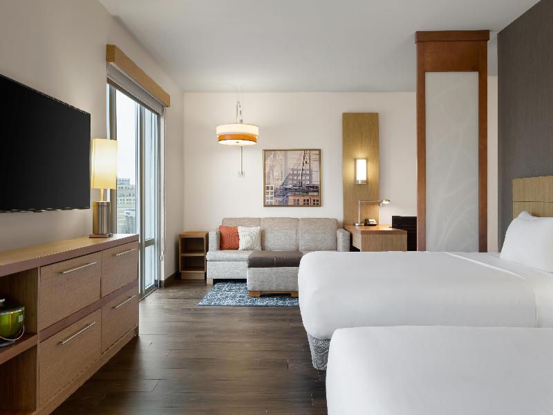 Hyatt Place Milwaukee Downtown image