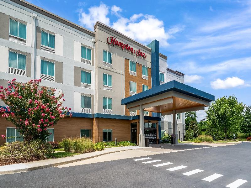 Hampton Inn Hilton Nashville Airport Century Place