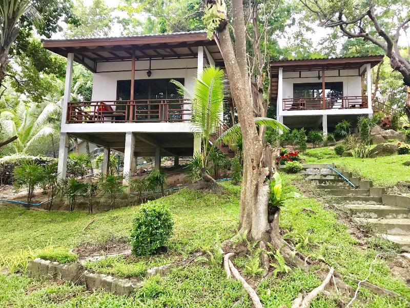 Chareena Hill Beach Resort