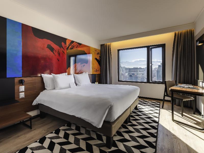 Novotel Santiago Providencia image