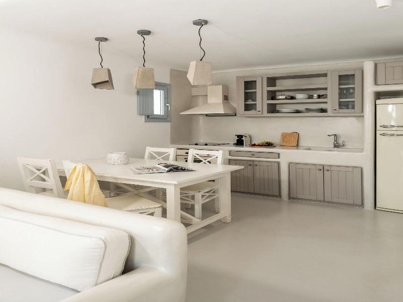 Palmariva Villas image