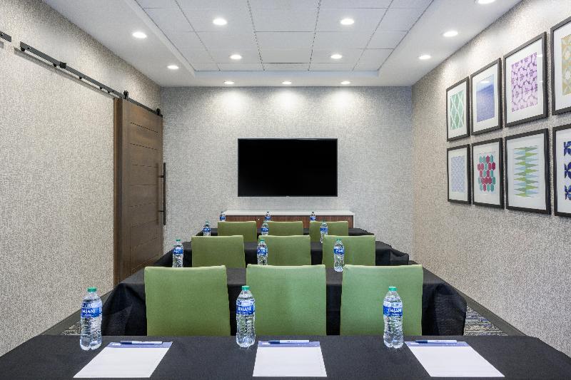 Holiday Inn Express Suites Phoenix East Gilbert image