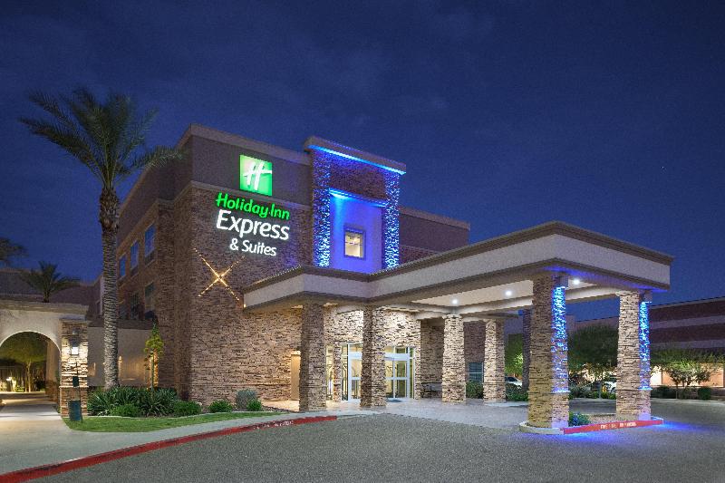Holiday Inn Express Suites Phoenix East Gilbert image