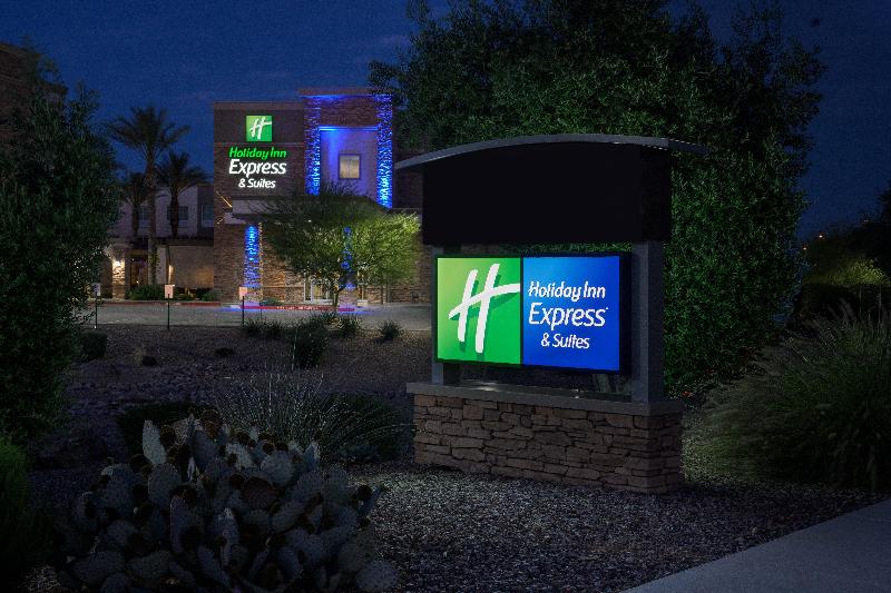 Holiday Inn Express Suites Phoenix East Gilbert image