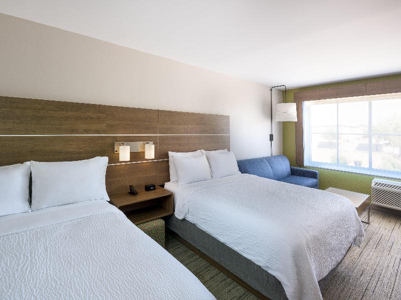 Holiday Inn Express Suites Phoenix East Gilbert image