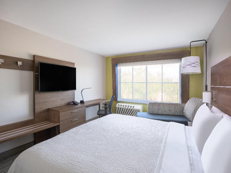 Holiday Inn Express Suites Phoenix East Gilbert image