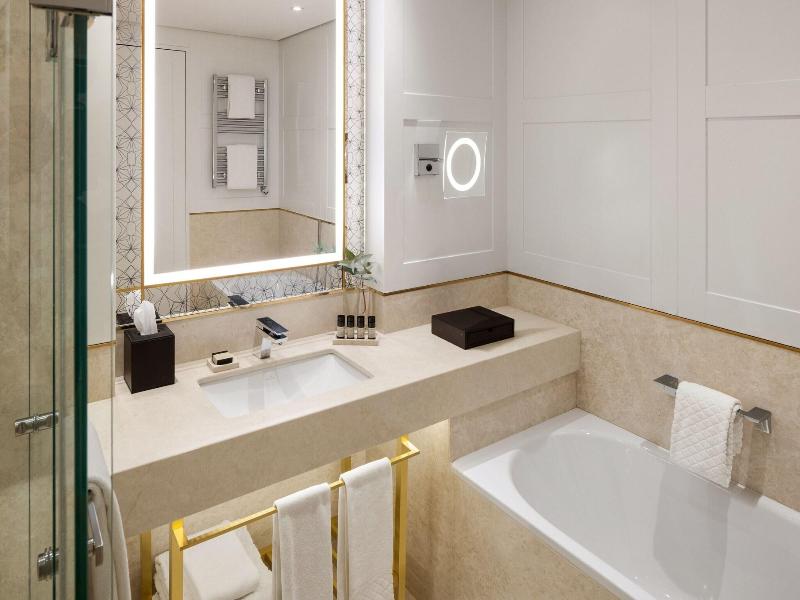 The Alexander, A Luxury Collection Hotel, Yerevan image