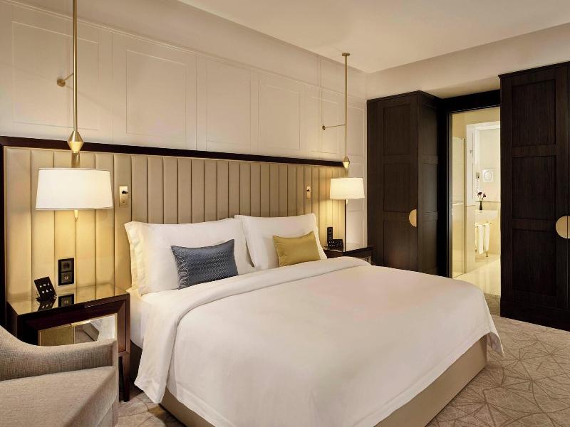 The Alexander, A Luxury Collection Hotel, Yerevan image