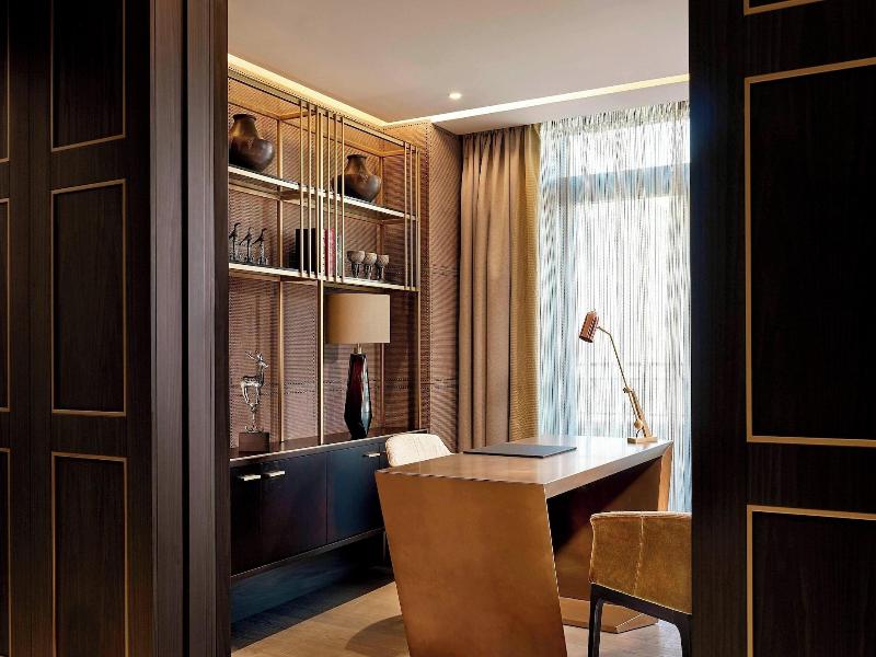 The Alexander, A Luxury Collection Hotel, Yerevan image
