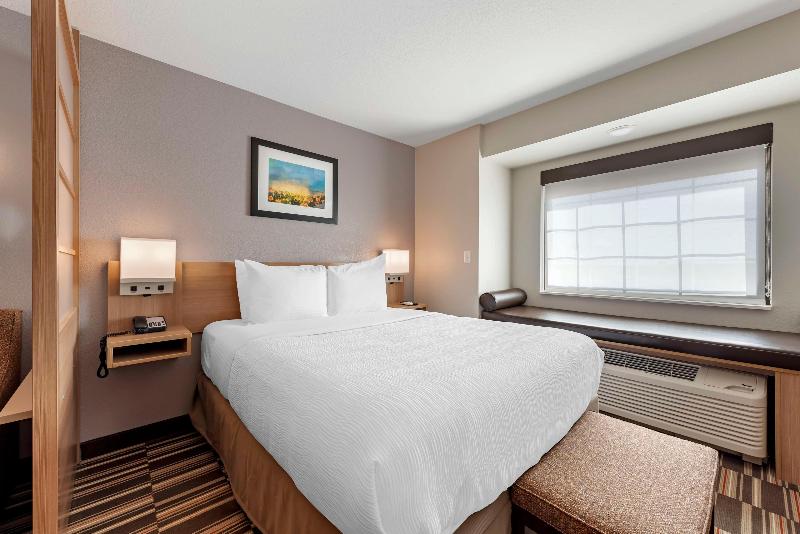 Best Western Limon image