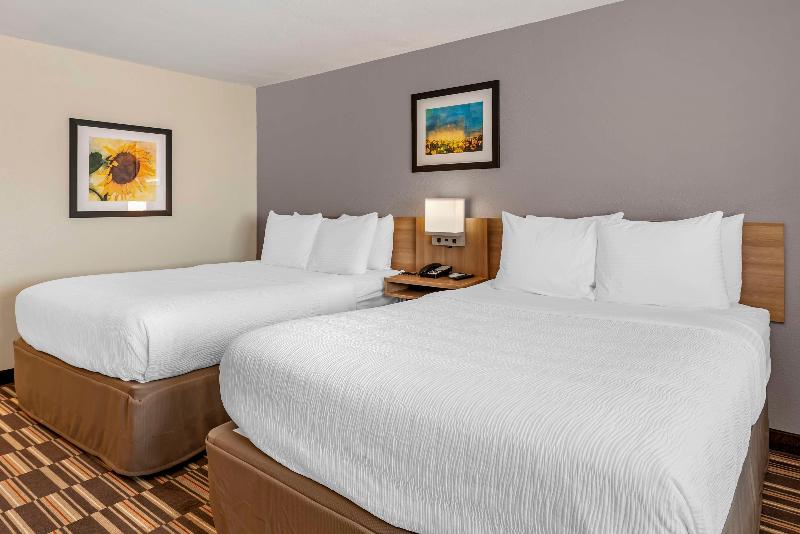 Best Western Limon image
