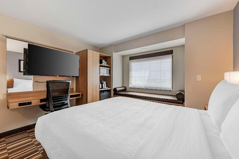 Best Western Limon image