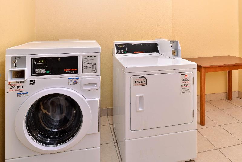 Americas Best Value Inn Seymour image