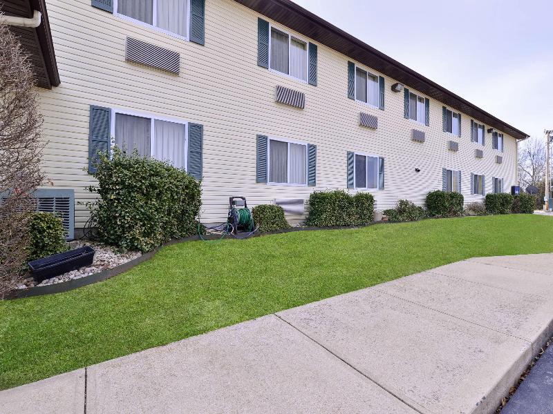 Americas Best Value Inn Seymour image