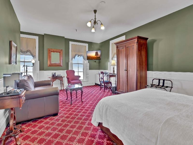 DOUBLE PREMIUM QUEEN BED