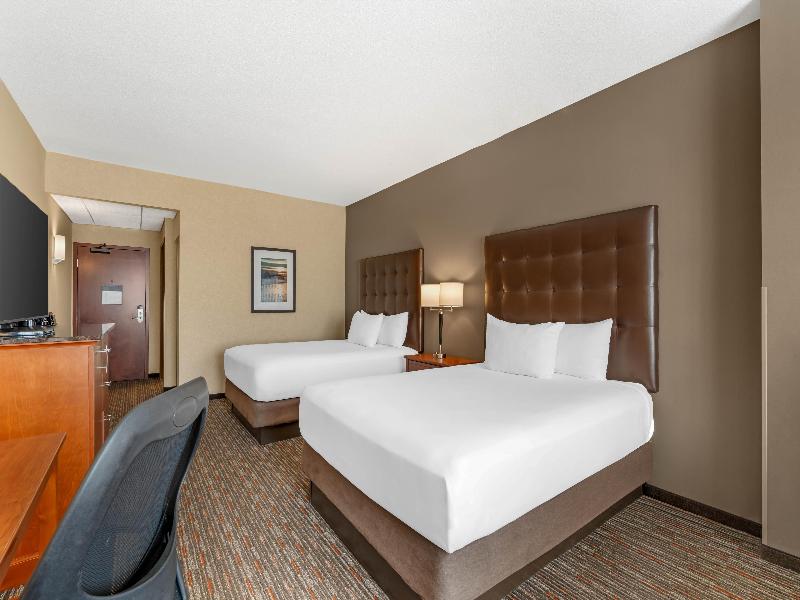 Drury Inn Suites Fort Myers image