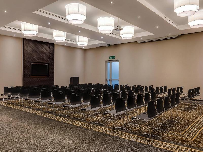 Protea Hotel Owerri Select image