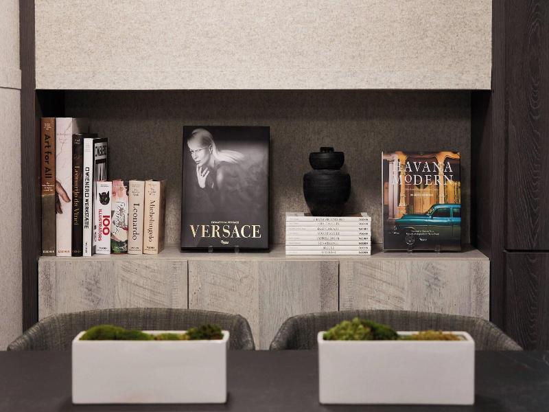 Ac Hotel By Marriott Miami Doral image