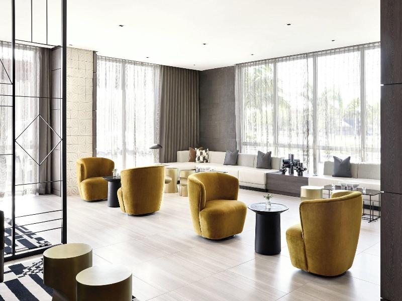 Ac Hotel By Marriott Miami Doral image