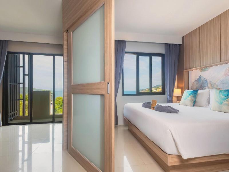 Patong Bay Residence image