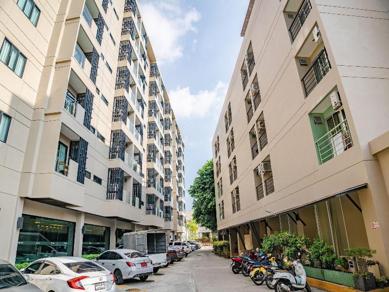 Patong Bay Residence image