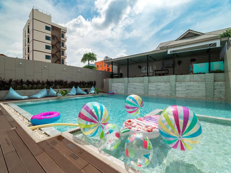 Patong Bay Residence image