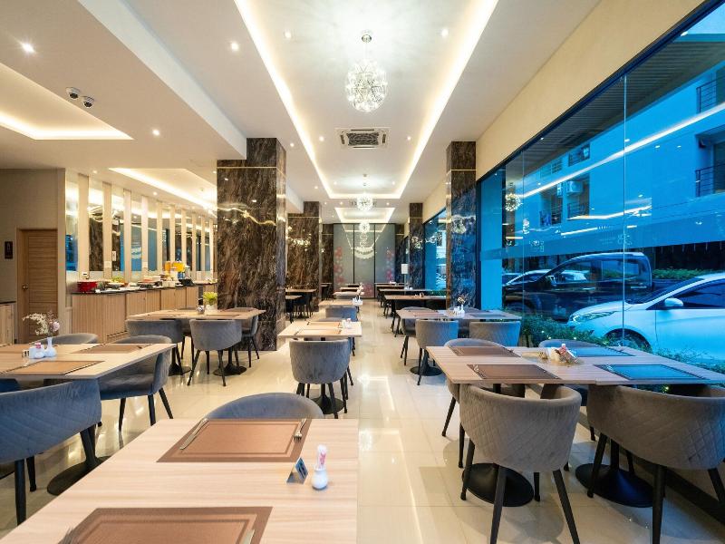 Patong Bay Residence image