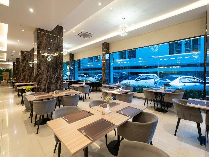 Patong Bay Residence image
