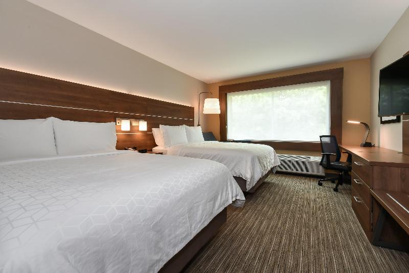 Holiday Inn Express & Suites Charlotte -Ballantyne image