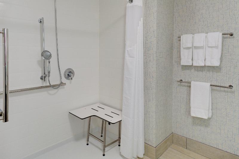 Holiday Inn Exp & Sts King George- Dahlgren image