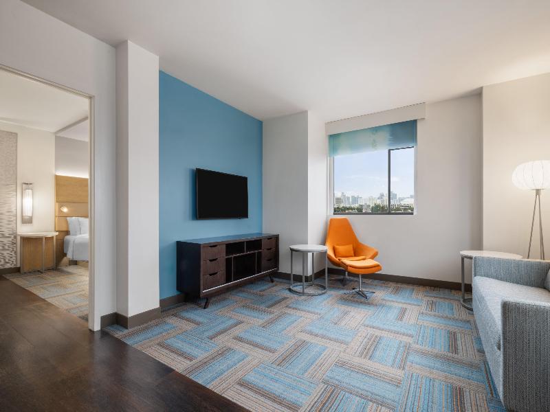 EVEN Hotel Miami - Airport image