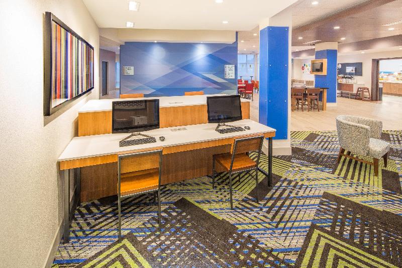 Holiday Inn Exp & Sts Indianapolis NW - Zionsville image
