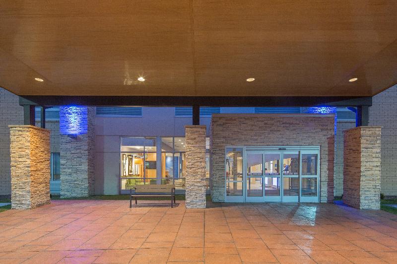 Holiday Inn Exp & Sts Indianapolis NW - Zionsville image