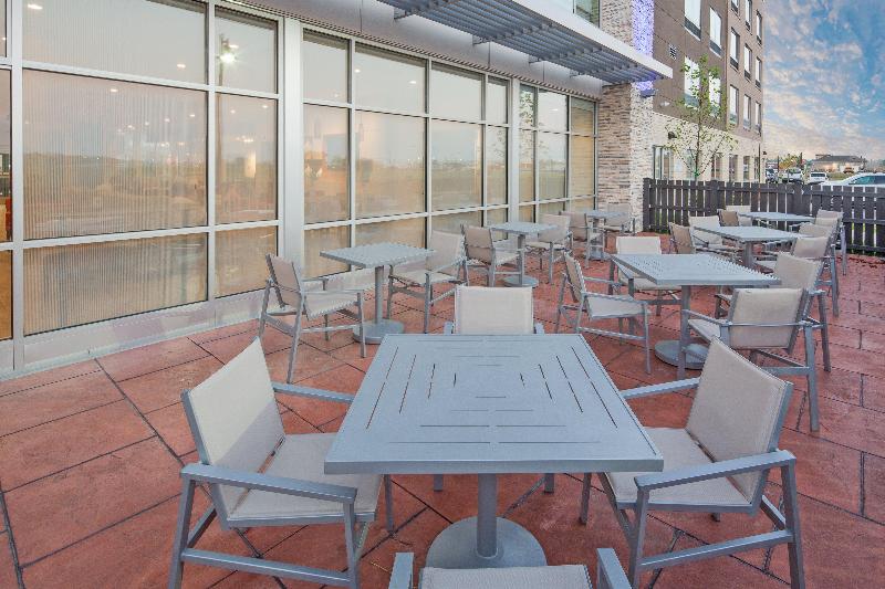 Holiday Inn Exp & Sts Indianapolis NW - Zionsville image