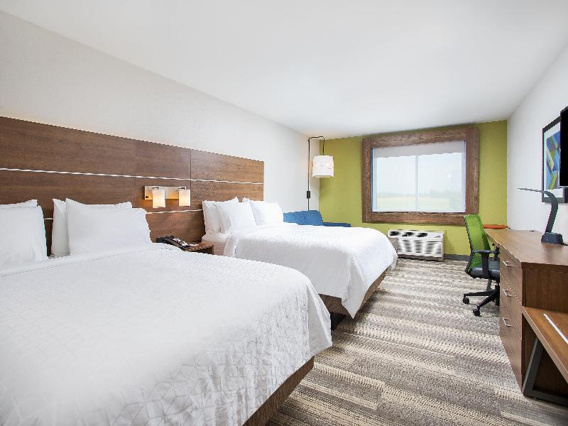 Holiday Inn Express Suites Lexington W Versailles image